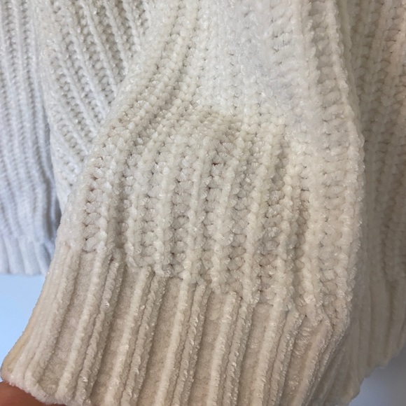 Aerie Large Sweater Super Soft - Picture 3 of 3